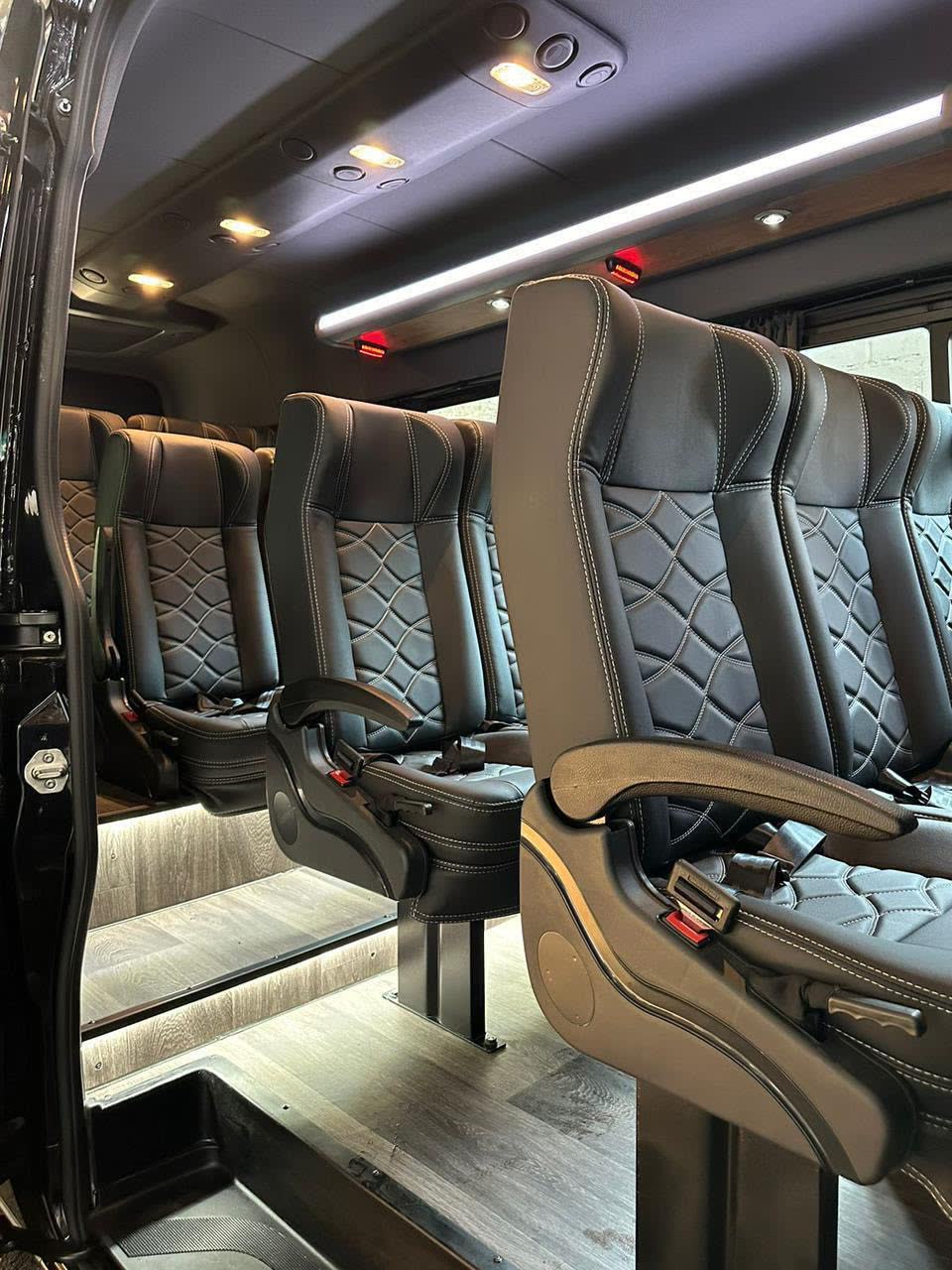 Interior da van